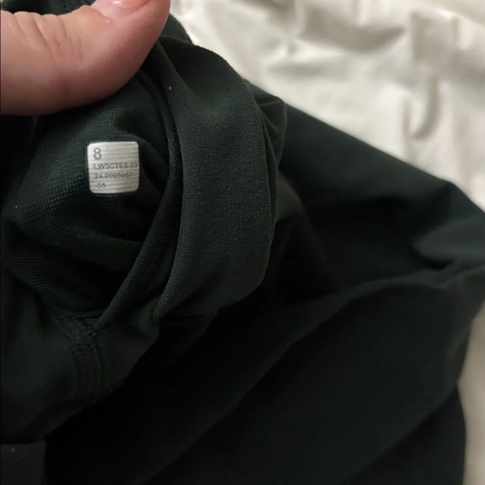 lululemon athletica rainforest green align 28” - Picture 7 of 8